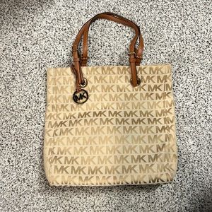 Michael Kors Tote purse